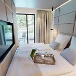 White Pearl 0.09 Apartment